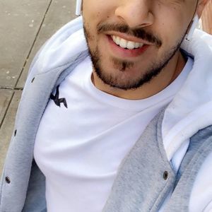 Meet your Posher, Abdo